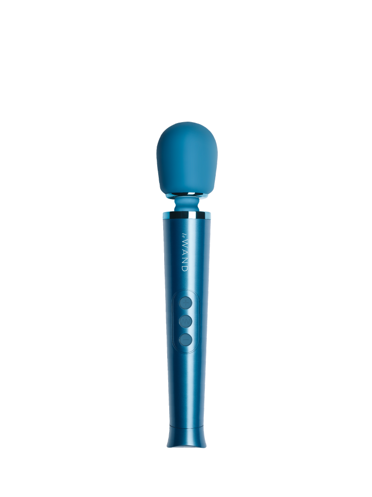 Le Wand Petite Rechargeable Massager